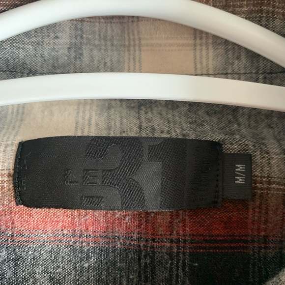 (2/$20) Le 31 Plaid Button Up Shirt with Side Zippers - Picture 2 of 2